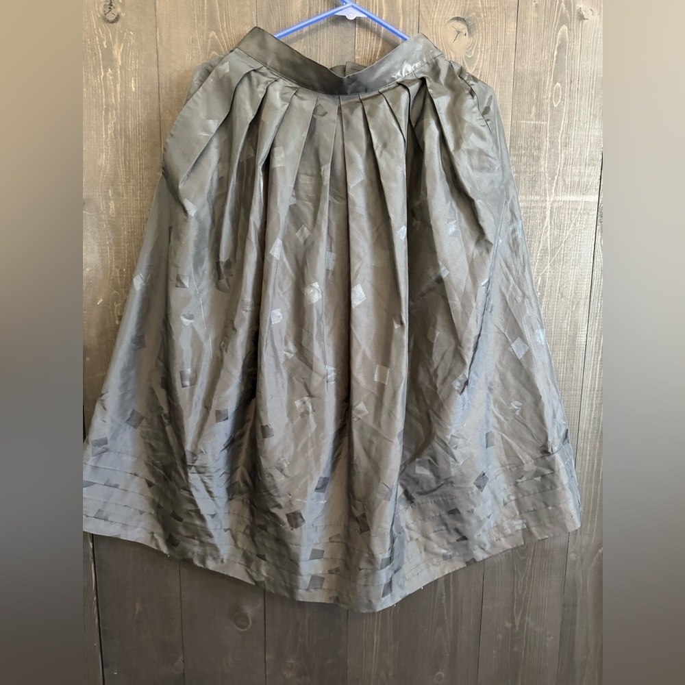 Claiborne Gray Bubble Skirt